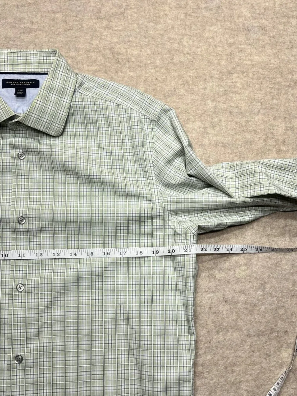 Banana Republic Non Iron Slim Fit Green Plaid Button Down Shirt Mens Large Offic